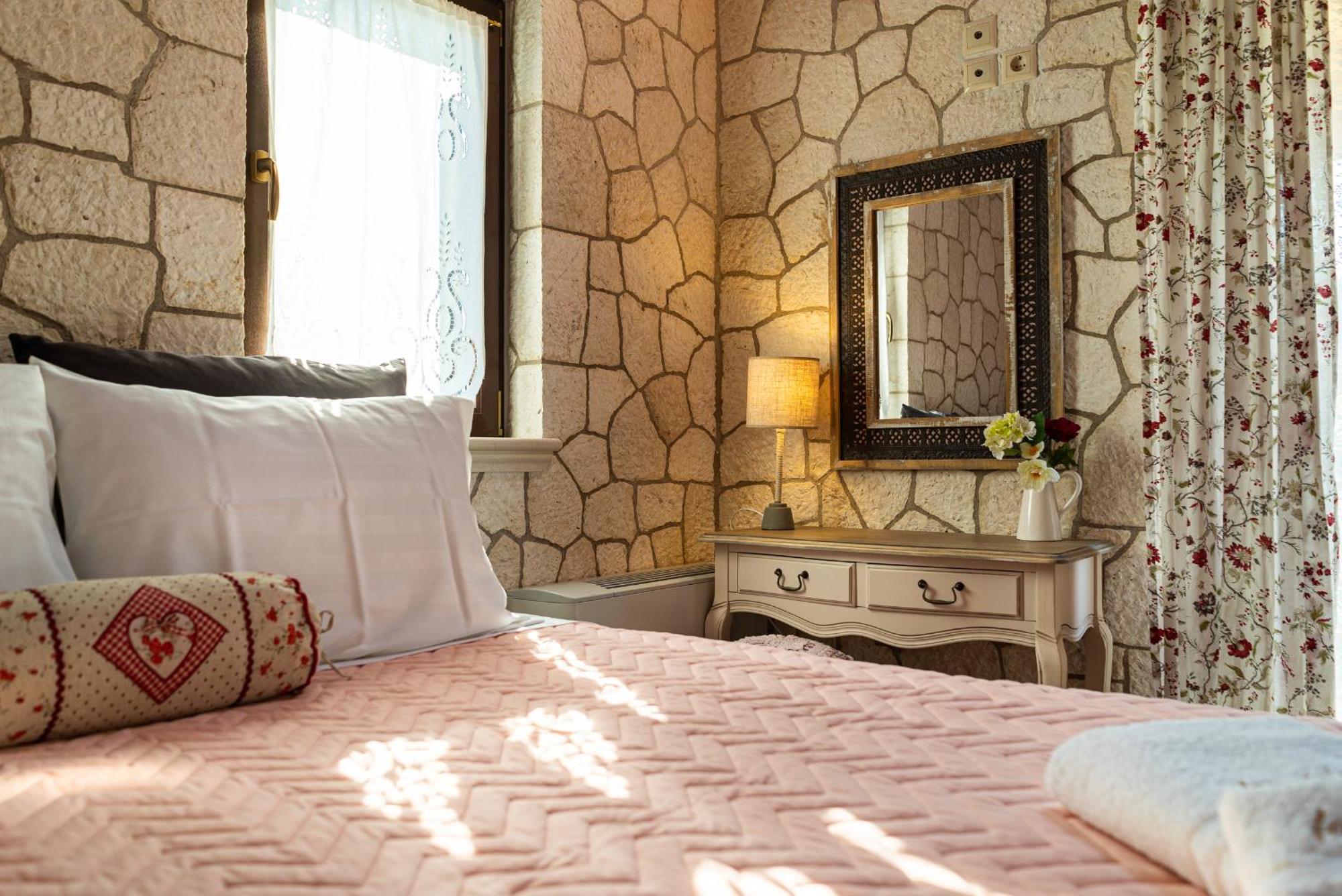 Fairytale Villa Apolpaina Ngoại thất bức ảnh