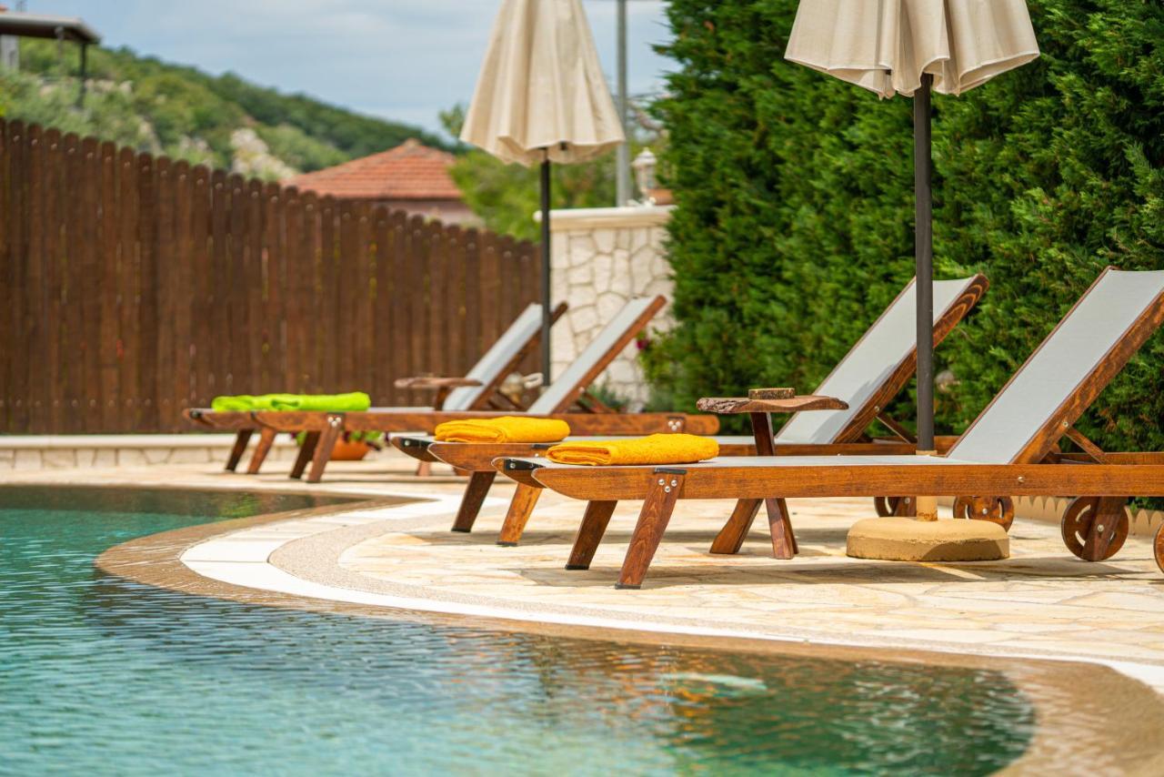 Fairytale Villa Apolpaina Ngoại thất bức ảnh